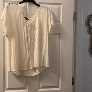 Loose summer shirt